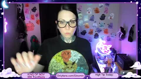 Snapshot of sinominx chatting on 11/11/25, 11:27 Sinomin online show from 11/11/25, 11:27