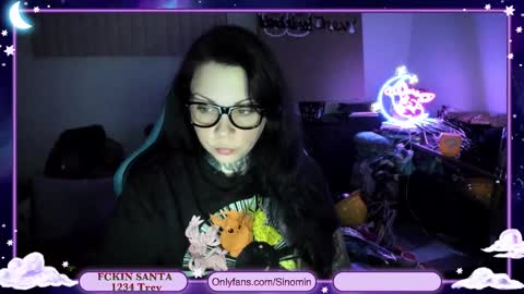 Snapshot of sinominx chatting on 12/20/25, 03:57 Sinomin online show from 12/20/25, 03:57