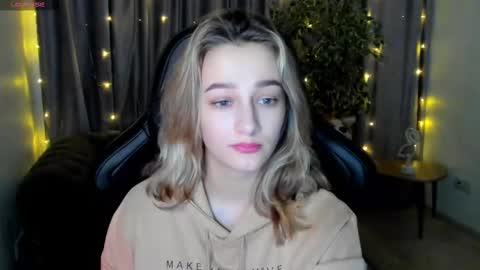 Sinty Noria online show from 02/27/25, 07:55