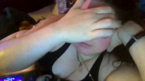 Siofra online show from 10/14/25, 09:32