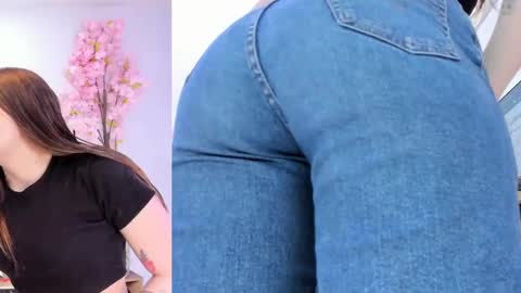 Siouxsie online show from 09/30/25, 11:26