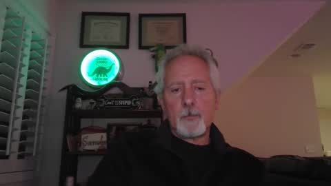 Don Roberto online show from 11/05/25, 03:28