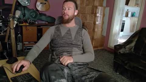 I am The Fourth and only Sir. Pelo online show from 09/15/25, 05:51