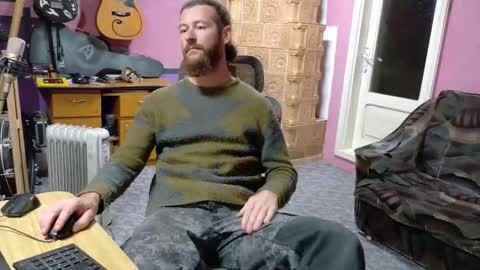 I am The Fourth and only Sir. Pelo online show from 09/29/25, 06:02