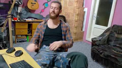 I am The Fourth and only Sir. Pelo online show from 11/16/25, 06:08