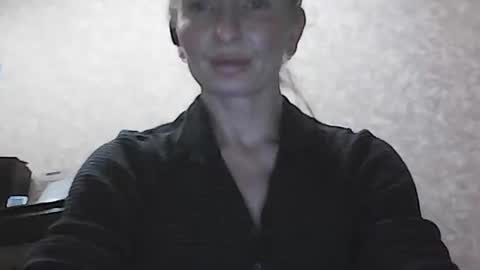 Snapshot of siren_voise chatting on 02/20/26, 01:22 siren_voise online show from 02/20/26, 01:22