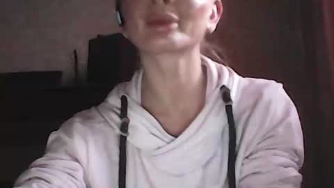 Snapshot of siren_voise chatting on 03/01/26, 12:18 siren_voise online show from 03/01/26, 12:18