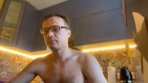 sirena2025 online show from 09/08/25, 03:33