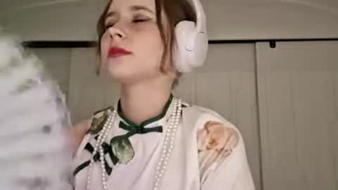 Soly online show from 06/17/26, 07:55