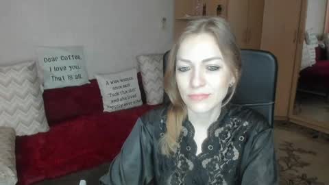 Snapshot of sirenasilk chatting on 04/24/26, 09:12 sirenasilk online show from 04/24/26, 09:12