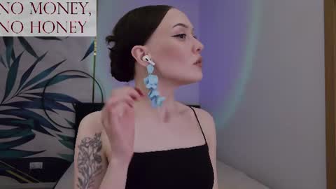 Goddess Sirena online show from 06/10/26, 09:25