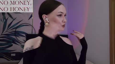 Goddess Sirena online show from 06/16/26, 02:03