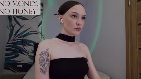 Goddess Sirena online show from 07/04/26, 07:42