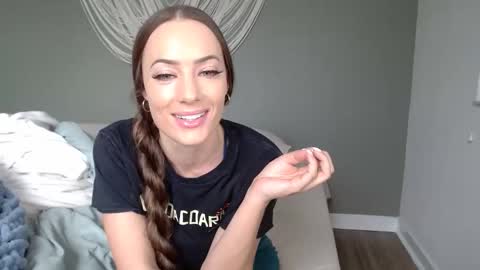 SirenEyes online show from 04/01/26, 07:44