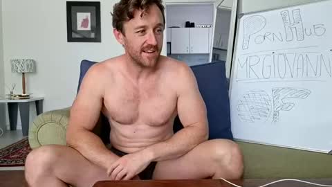 Giovanni online show from 11/24/25, 10:15