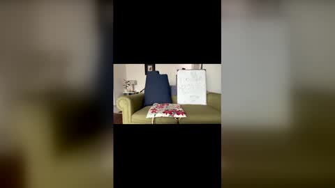 Giovanni online show from 12/03/25, 07:38