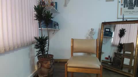 siriss_boyrag online show from 10/05/25, 08:40