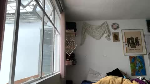 siriss_boyrag online show from 05/19/26, 04:57