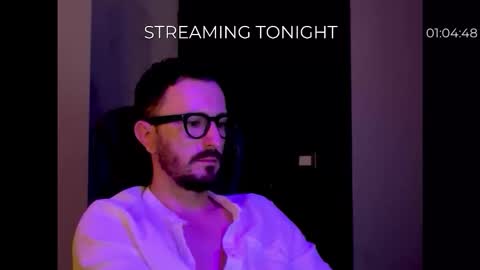 Sir Max online show from 10/27/25, 01:04