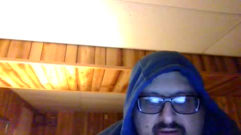 Snapshot of sirmike80 chatting on 12/22/25, 02:19 SirMike80 online show from 12/22/25, 02:19