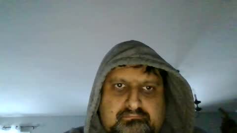 Snapshot of sirmike80 chatting on 02/06/26, 12:19 SirMike80 online show from 02/06/26, 12:19