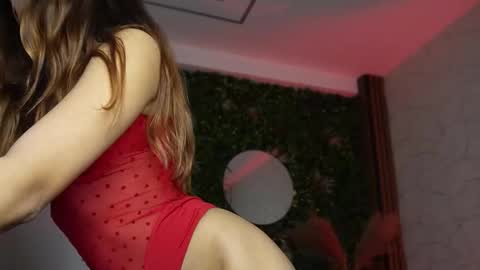 Dee online show from 02/16/26, 08:49