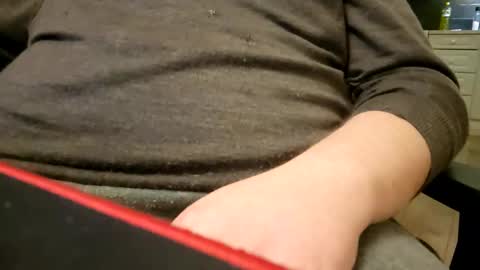 sissy_gurl_ online show from 11/02/25, 06:32