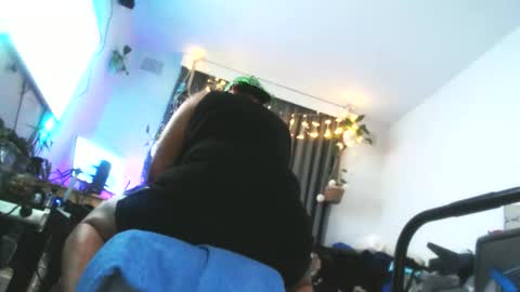 RESPONDS WELL TO ... online show from 12/14/25, 04:34