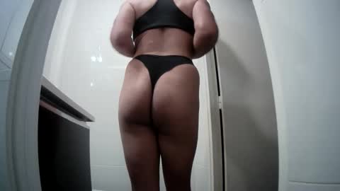 Free and looking for a owner online show from 05/22/26, 10:21