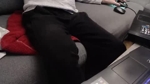 looking for older male ore female to use me sexually and be good to me ahhhhh online show from 02/05/25, 10:22