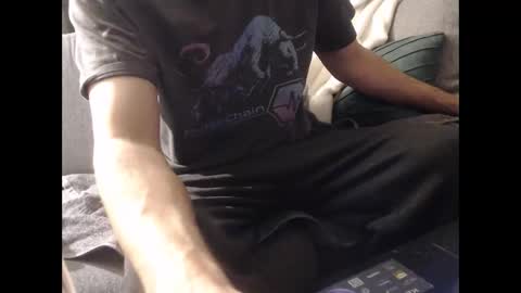 looking for older male ore female to use me sexually and be good to me ahhhhh online show from 02/27/26, 11:49