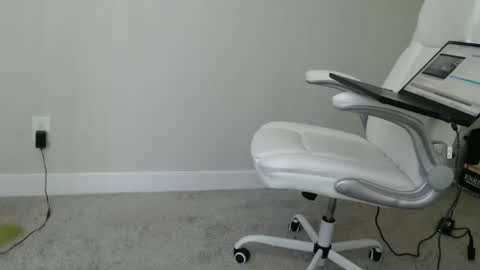 MissySha online show from 04/29/26, 04:55