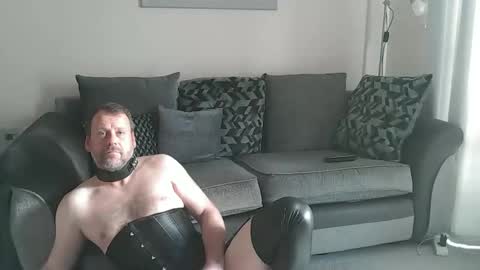 SafaSlave online show from 11/22/25, 12:04