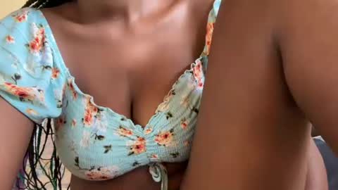 siswet online show from 02/13/25, 05:05