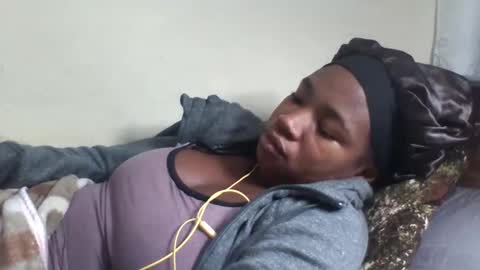sisyh697532 online show from 06/04/26, 06:58
