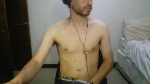 Snapshot of sitonme555 chatting on 03/02/25, 02:51 sitonme555 online show from 03/02/25, 02:51