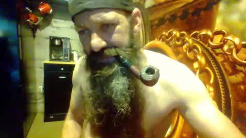 Snapshot of sitonmybeardxxx chatting on 06/25/26, 10:58 sitonmybeardxxx online show from 06/25/26, 10:58