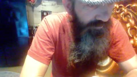 Snapshot of sitonmybeardxxx chatting on 07/05/26, 08:27 sitonmybeardxxx online show from 07/05/26, 08:27