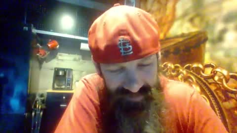 Snapshot of sitonmybeardxxx chatting on 07/12/26, 06:43 sitonmybeardxxx online show from 07/12/26, 06:43