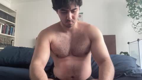 Snapshot of sixpacker_ chatting on 12/16/25, 05:40 sixpacker_ online show from 12/16/25, 05:40