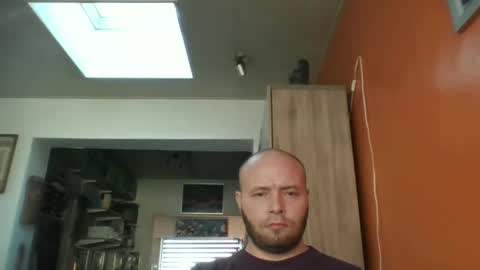 Snapshot of sixten19795 chatting on 03/04/25, 12:22 sixten19795 online show from 03/04/25, 12:22