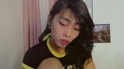 Sizka online show from 11/18/25, 03:38