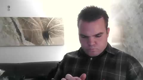 Snapshot of sjb10 chatting on 10/14/25, 01:28 sjb10 online show from 10/14/25, 01:28