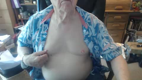 sjbottomboi online show from 10/07/25, 08:39