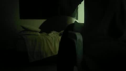 Snapshot of skanky_little_dolls chatting on 11/15/25, 10:04 skanky_little_dolls online show from 11/15/25, 10:04