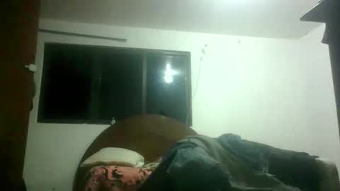 Snapshot of skanky_little_dolls chatting on 02/13/26, 02:51 skanky_little_dolls online show from 02/13/26, 02:51