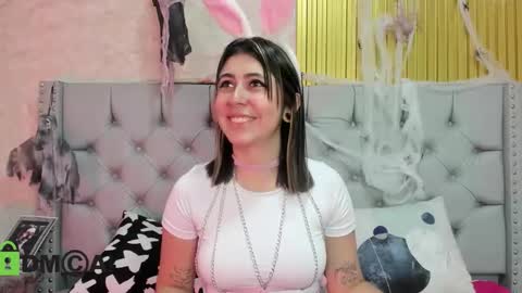 Skarlet online show from 10/17/25, 04:42