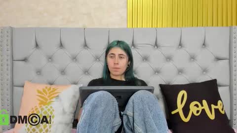 Skarlet online show from 11/29/25, 06:11