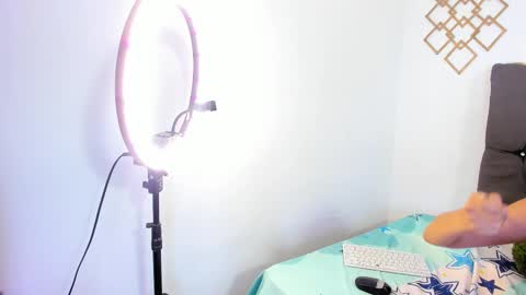 Skarleth online show from 02/13/25, 12:43