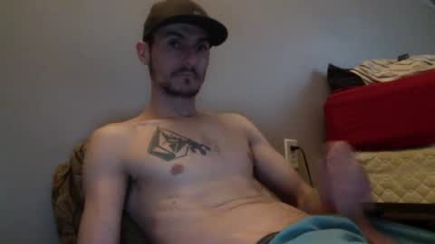 Snapshot of skaterpunk_1992 chatting on 07/22/26, 09:17 skaterpunk_1992 online show from 07/22/26, 09:17